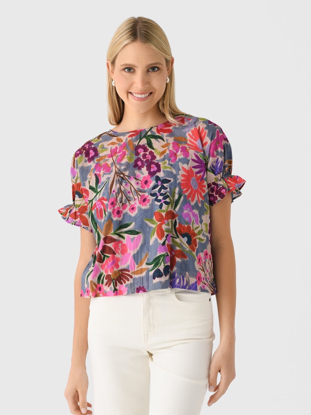 VELVET BY GRAHAM & SPENCER delilah floral short sleeve cotton top in tahiti